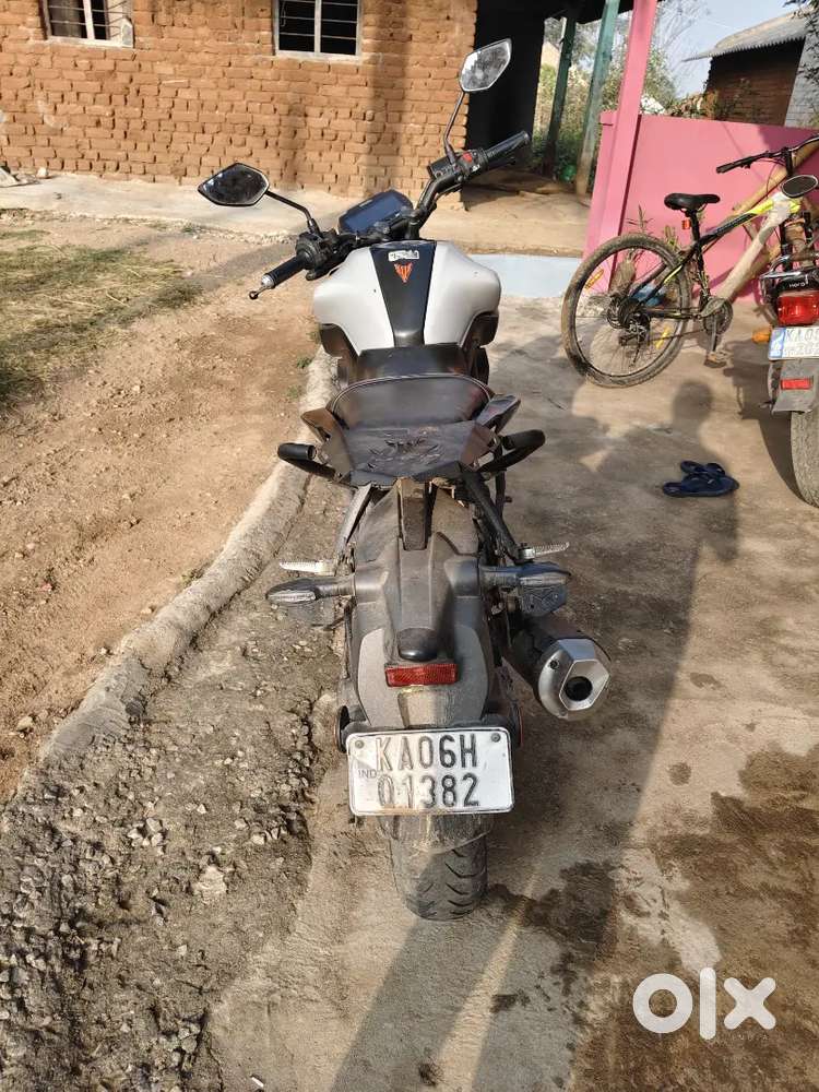 Vehicle is good condition front type plate and rear tyre new