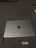MACBOOK AIR M4 2025 256gb 16gb rom