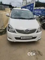 Toyota Innova 2011 Diesel 135000 Km Driven