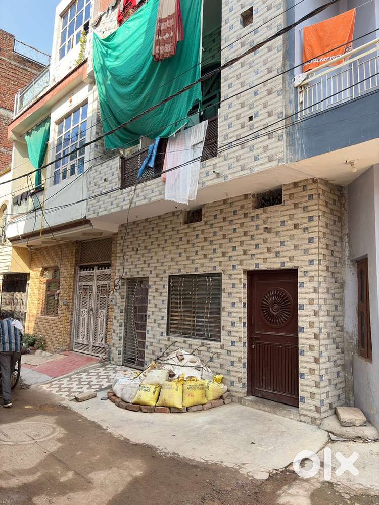 1 room kitchel let bath portion suitable for small family in peaceful