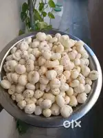 BOLD SIZE MAKHANA AVAILABLE.