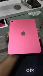 iPad 10th Generation - 2 days old