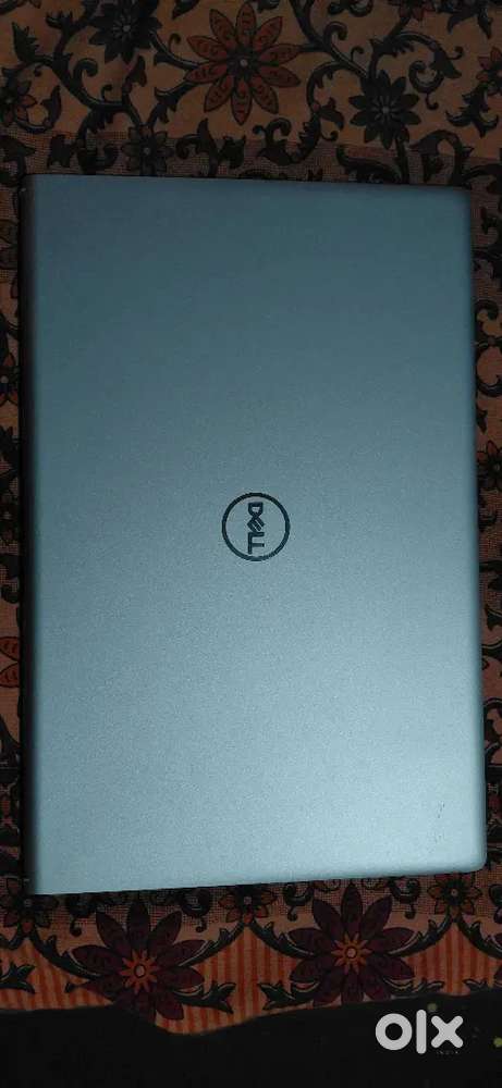 Dell Inspiran i3