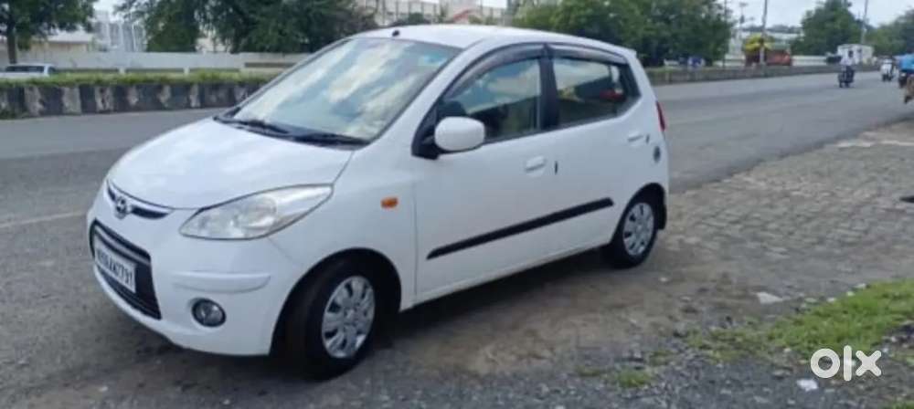 Hyundai i10 Top Model 2008 – – Papers Till 2028 EXCELLENT CONDITION