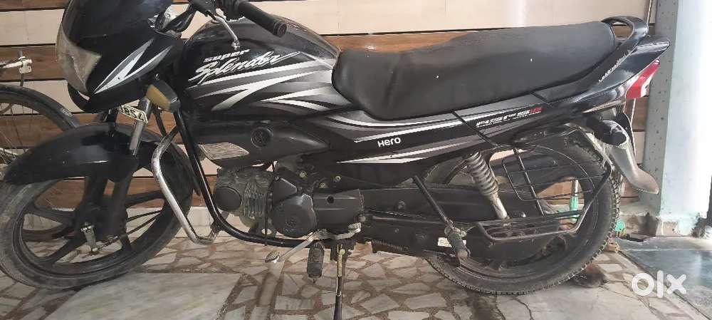 Super splendor 2016 model in good condition