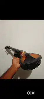 Electric violin