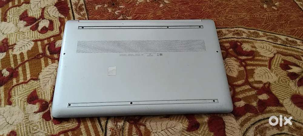 Hp 15s urgent sale one hand used laptop very good company