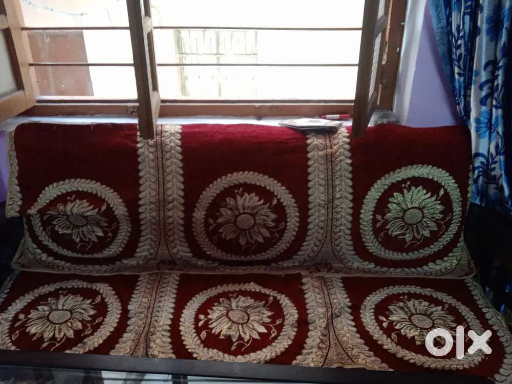 Soft and loke luxury light white colour