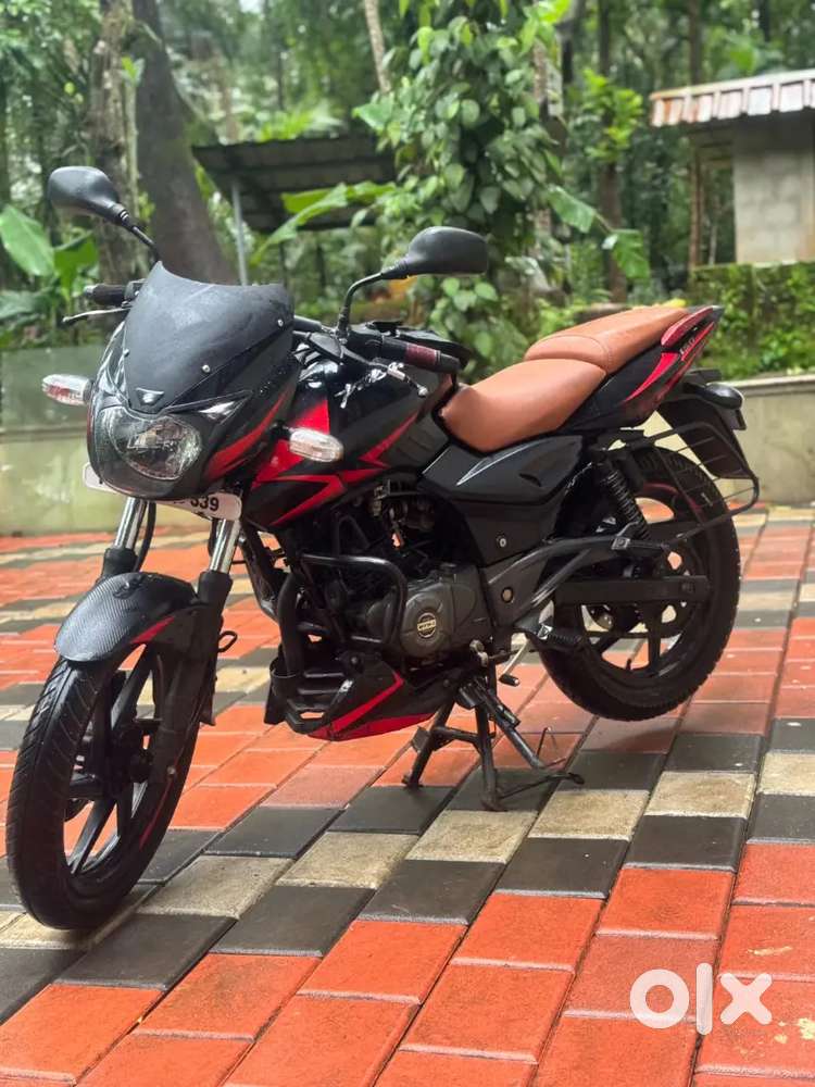 BAJAJ PULSAR-150 TWIN DISC 2019 MODEL