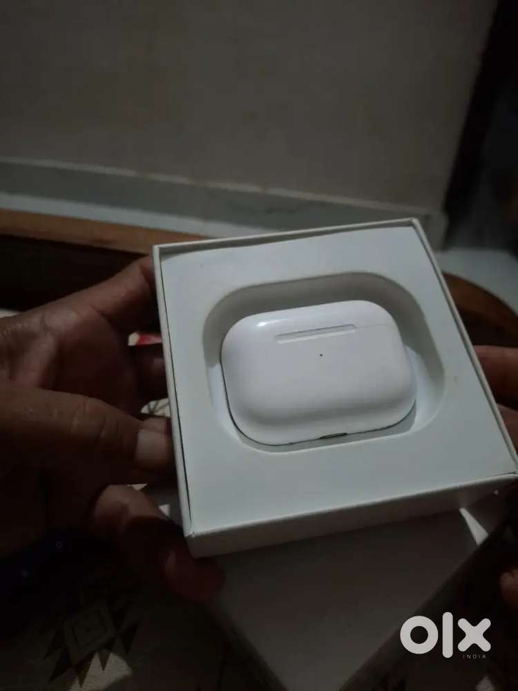 Apple air pod
