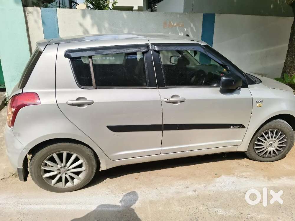 Maruti Suzuki Swift 2010