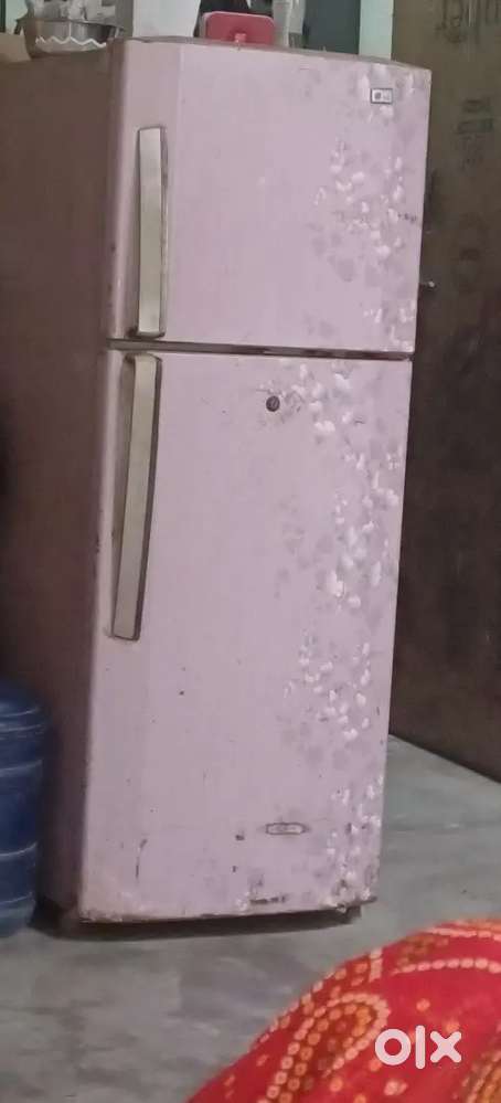 4 saal purana h bs
