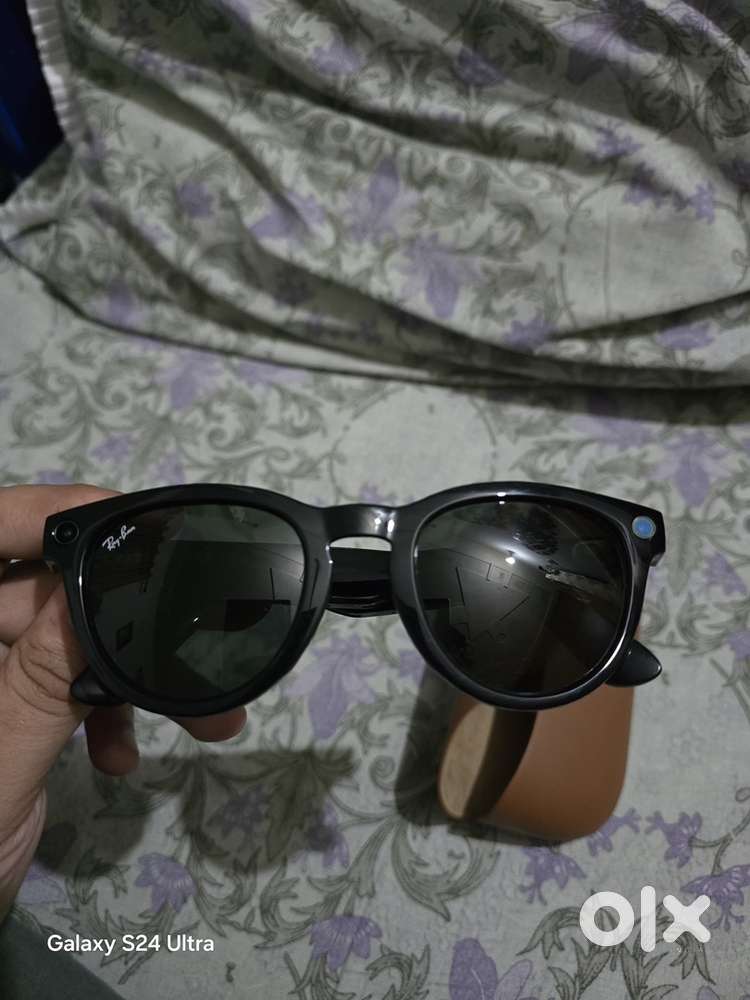 Rayban meta headliner