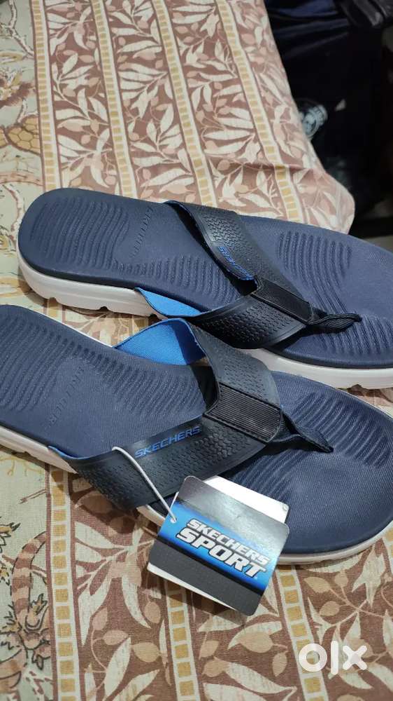 Skecher Original Slippers Brand New Size 10