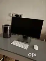 Selling Mac Pro with accessories