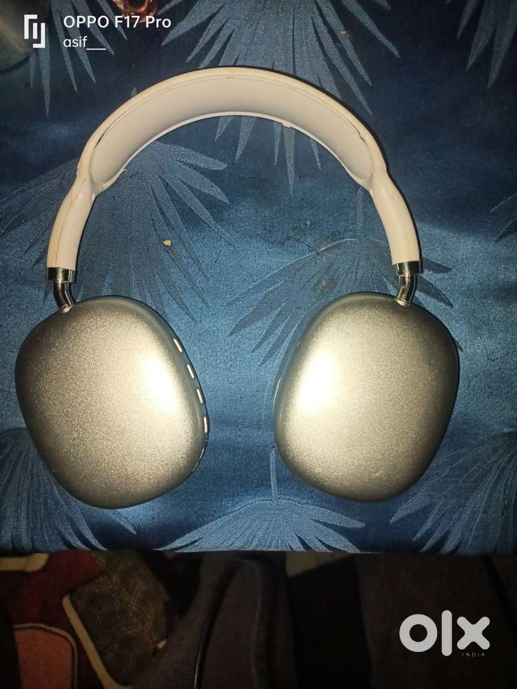 P9 headphones