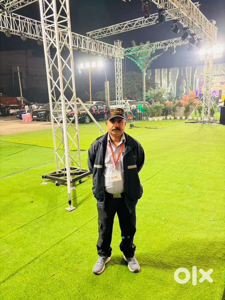 Security guard in mandawali
