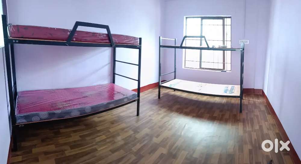 Aluva Hostel (Ladies)