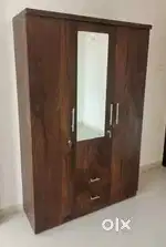 Brand new 3 door wardrobe