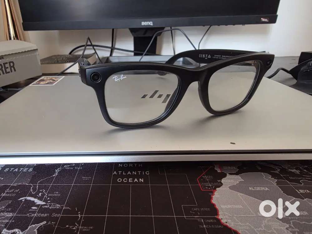 Ray-Ban Meta Smart Glasses