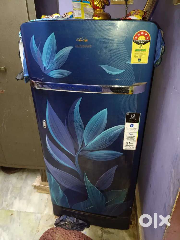 ఫ్రిజ్జు చాలా బాగుంది మనీ ఎమర్జెన్సీ అవసరంవల్ల అమ్ముతున్నాను