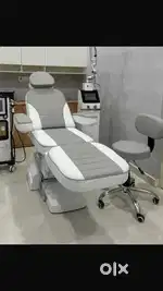 FEMALE Receptionist for the front desk and a FEMALE therapist