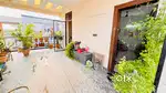 Single room laides only,bed ward robe mod kitchen attched washroom ro
