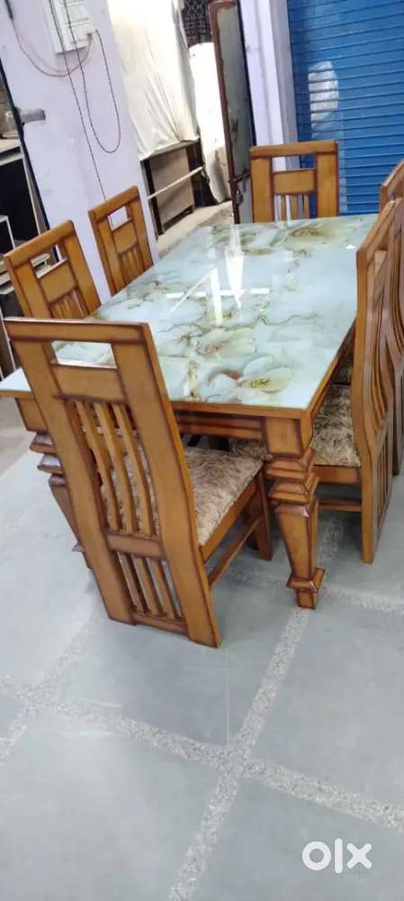 Brand new Dining table (all colours design available)