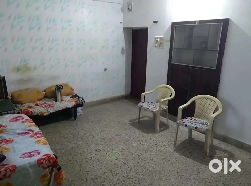 Flat for rent near akshar chowk