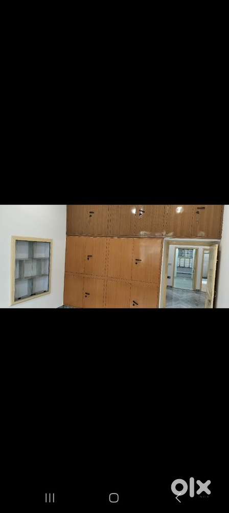 3bhk semifurnished
