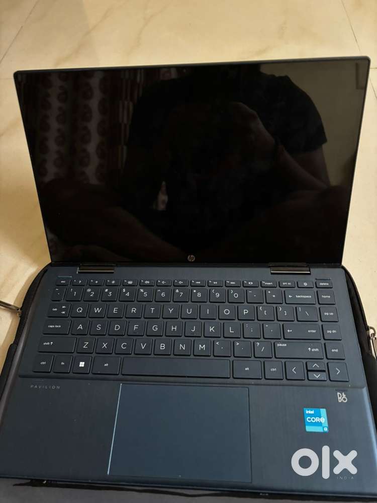 HP Pavilion x360 conertible ( tablet and laptop)