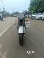 Gadi good condition hai Owner 1 hai