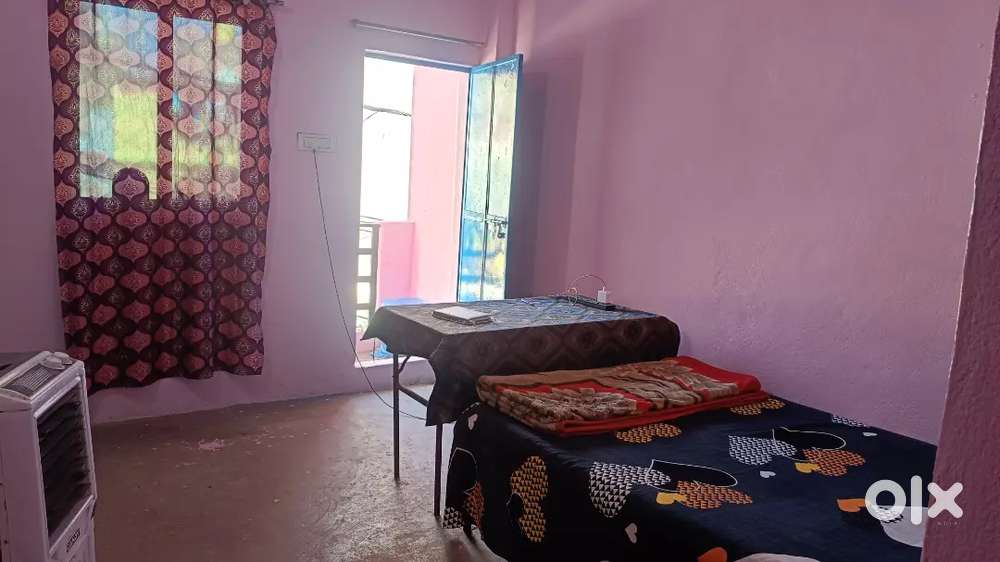 PG Avilable for girls