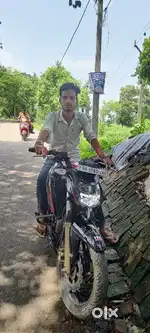 Apache Rtr 200 4v Achhi condition me gadi hai 2024 model hai