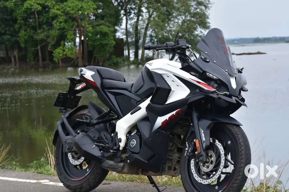 RS 200 brand new condition