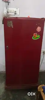 165 lit Electrolux fridge