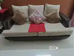 5 SEATER SOFA SET WITH CENTER TABLE