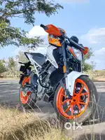 Showroom condition, showroom maintenance,single use