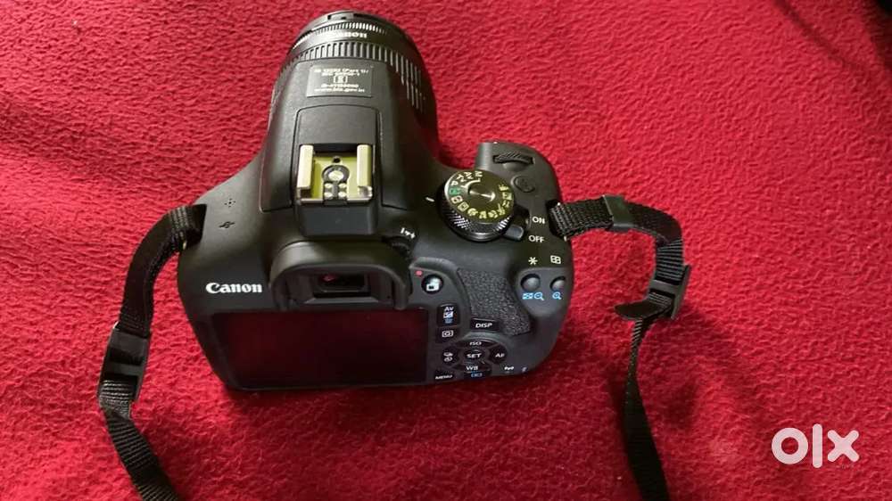 Canon 1500D DSLR
