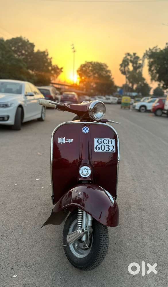 Bajaj Super 1988