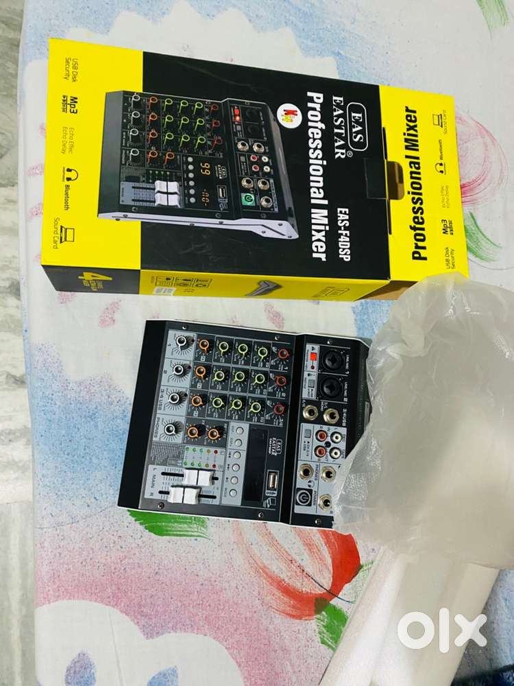 Audio array Am c11 mic and Professional Mixer