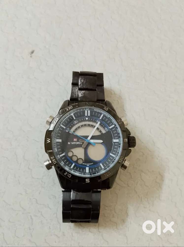 Naviforce NF9031M Stylish Black Metal Watch – Good Condition