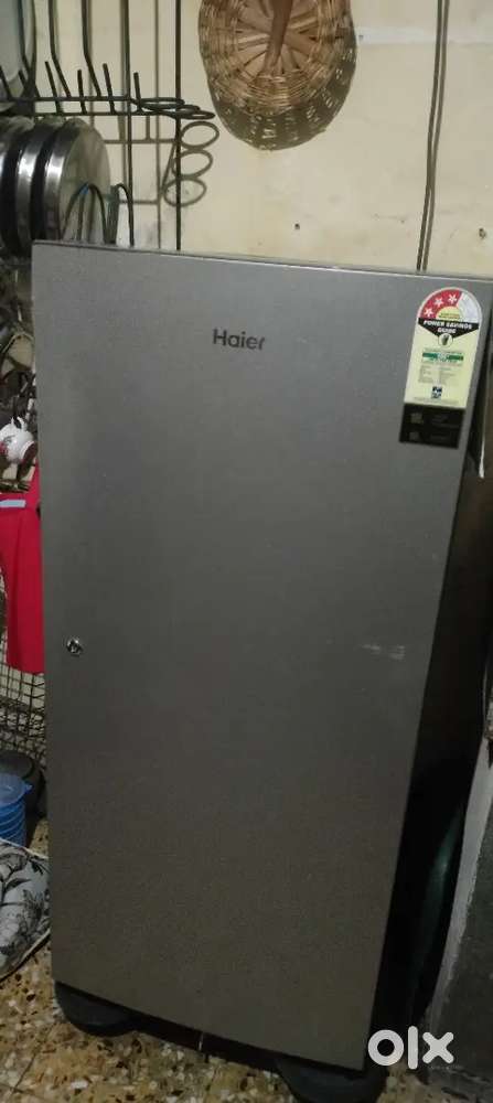 Refrigerator on seal