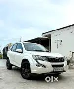 Mahindra XUV500 2017