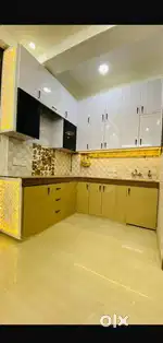 2 bhk sami furnished flat for rwnt indirapuram