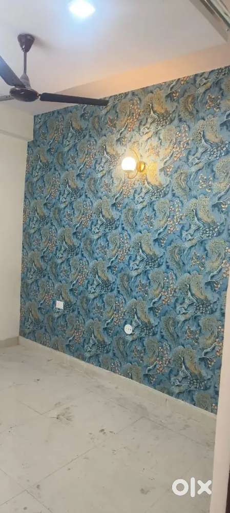 1 BHK flat ready to move near by Gaur City