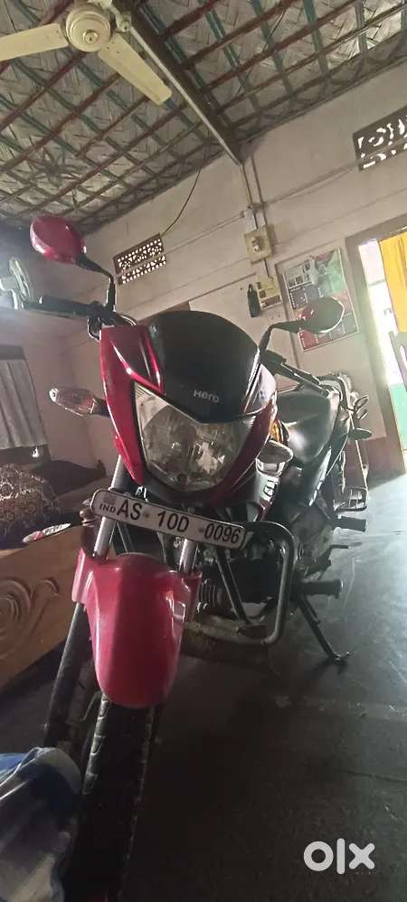 I want to sell this . Very good condition. Engine shield pack
