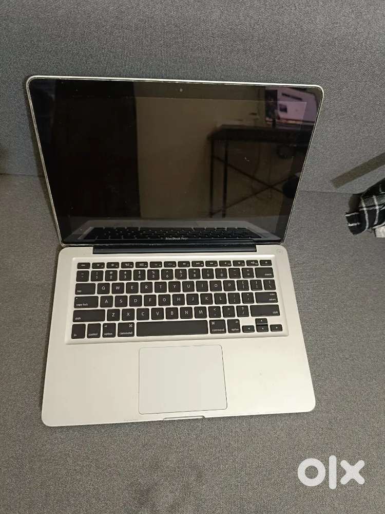 Apple MacBook Pro (Dead)