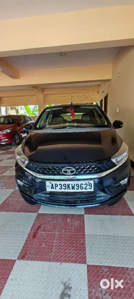 I require car parking, if anyone have car parking plz let me know