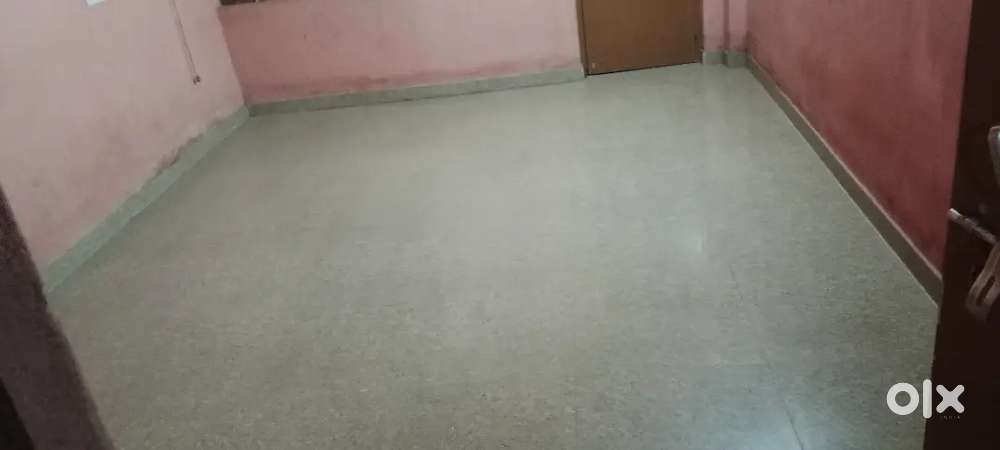300 sqft hall available for rent @ 4000/ for residential & commercial